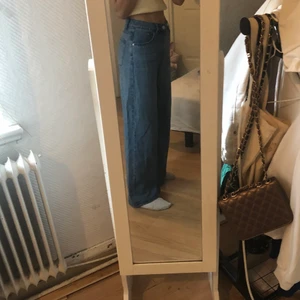 Jeans från SHEIN storlek:S - Fina jeans aldrig använda bra skick. Kunden står för frakt💞