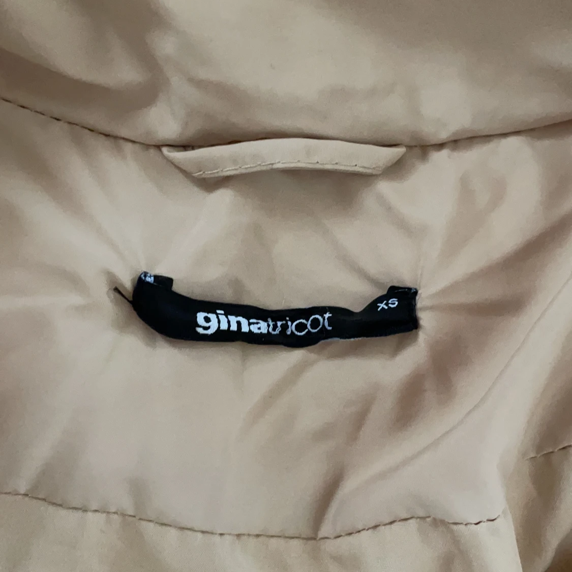 Jacka från Gina Tricot - 91