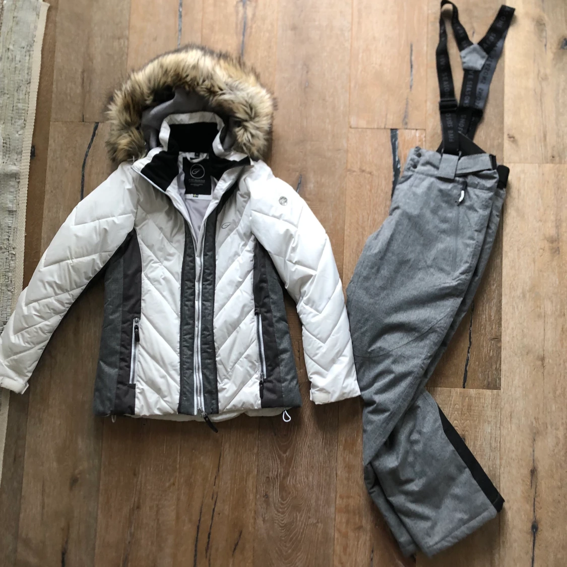 Five seasons skid set