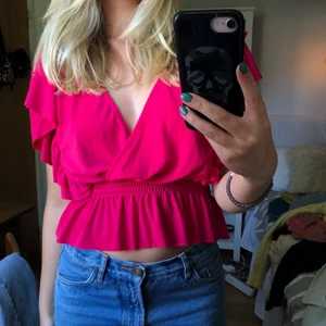 Fest topp zara - Så fin fest topp från zara! Helt oanvänd med lappar kvar 💕 