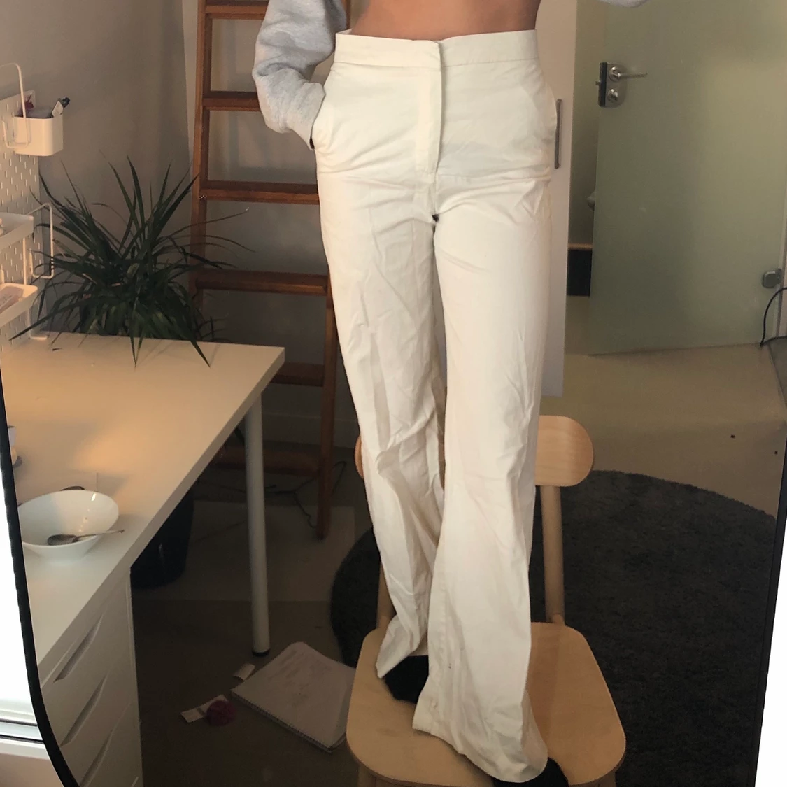 Vita kostymbyxor - 90