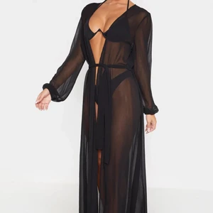 Beach coverup  - Beach coverup från prettylittlethings, 50kr 🧜🏼‍♀️