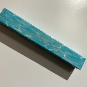 Plum & poppy Curl & Volume mascara - Oöppnad