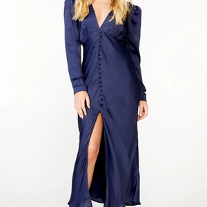 Bardot klänning - Maxi klänning från Bardot (modell: rylee) 