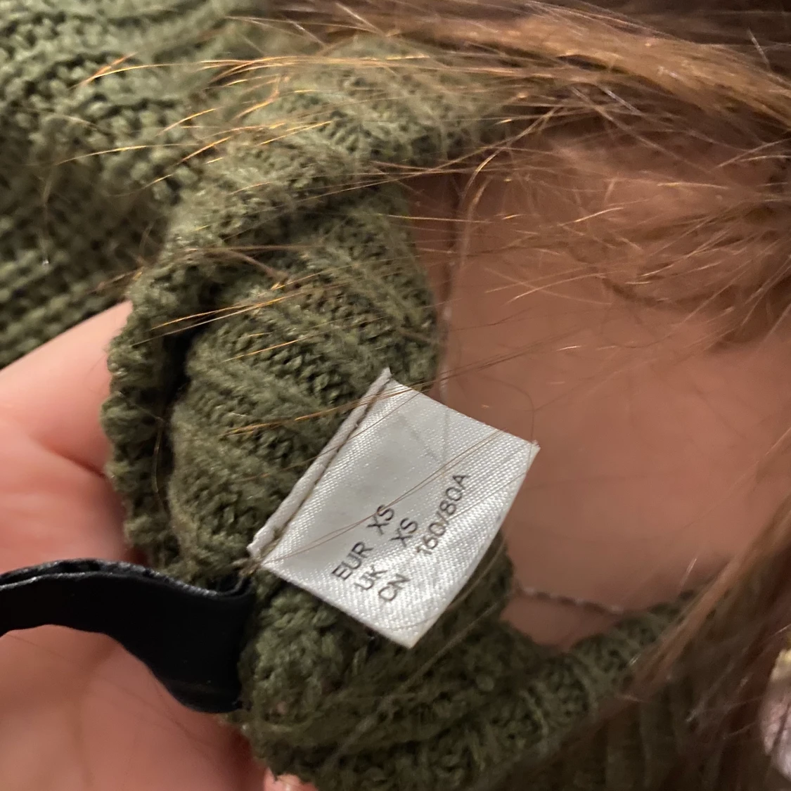 Croppad stickad tröja  - 91