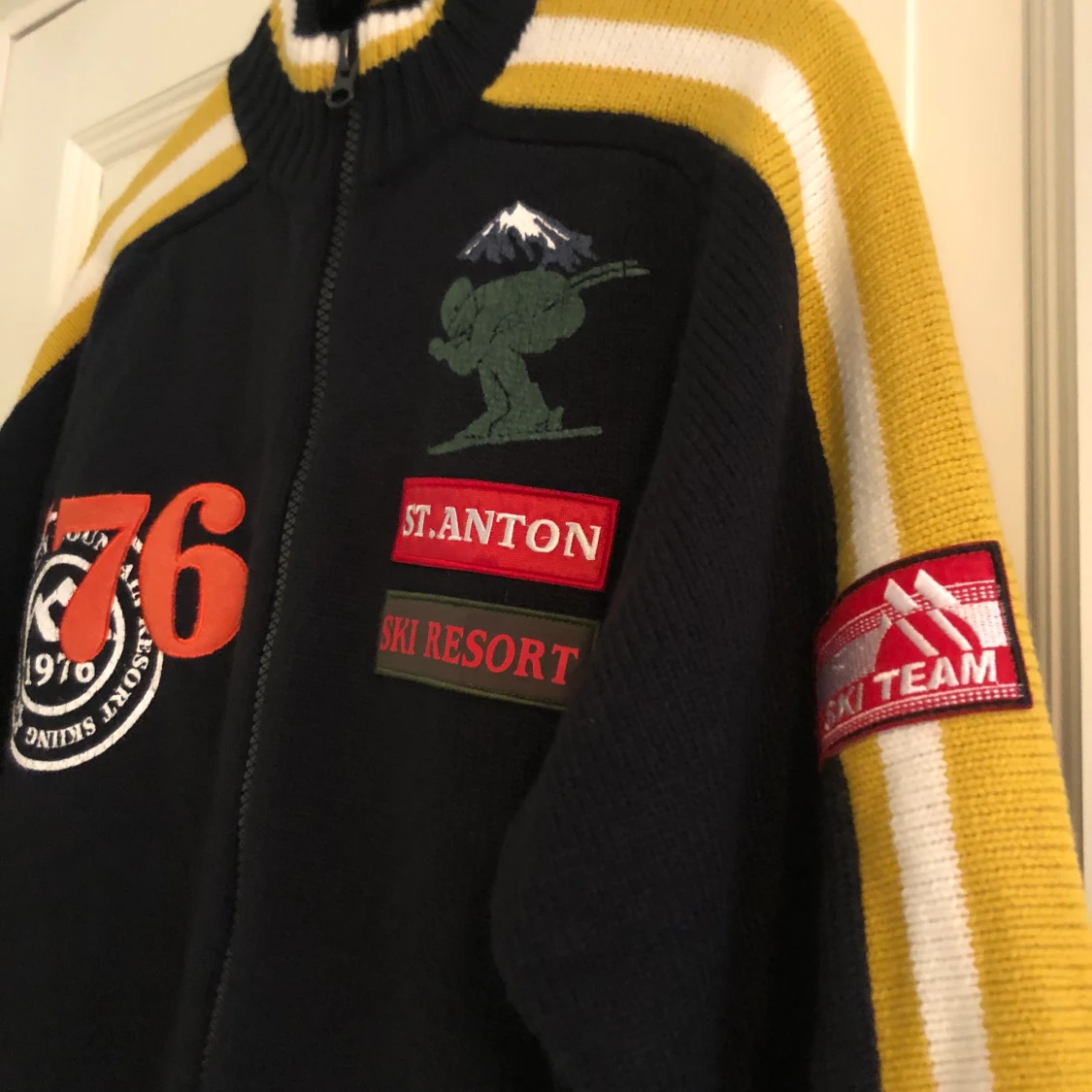 Zip-up tröja stl L - 90