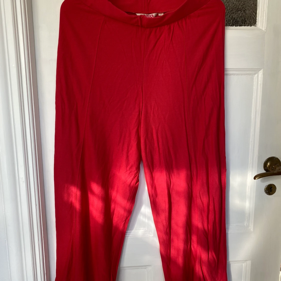 Hallonröda byxor från indiska 