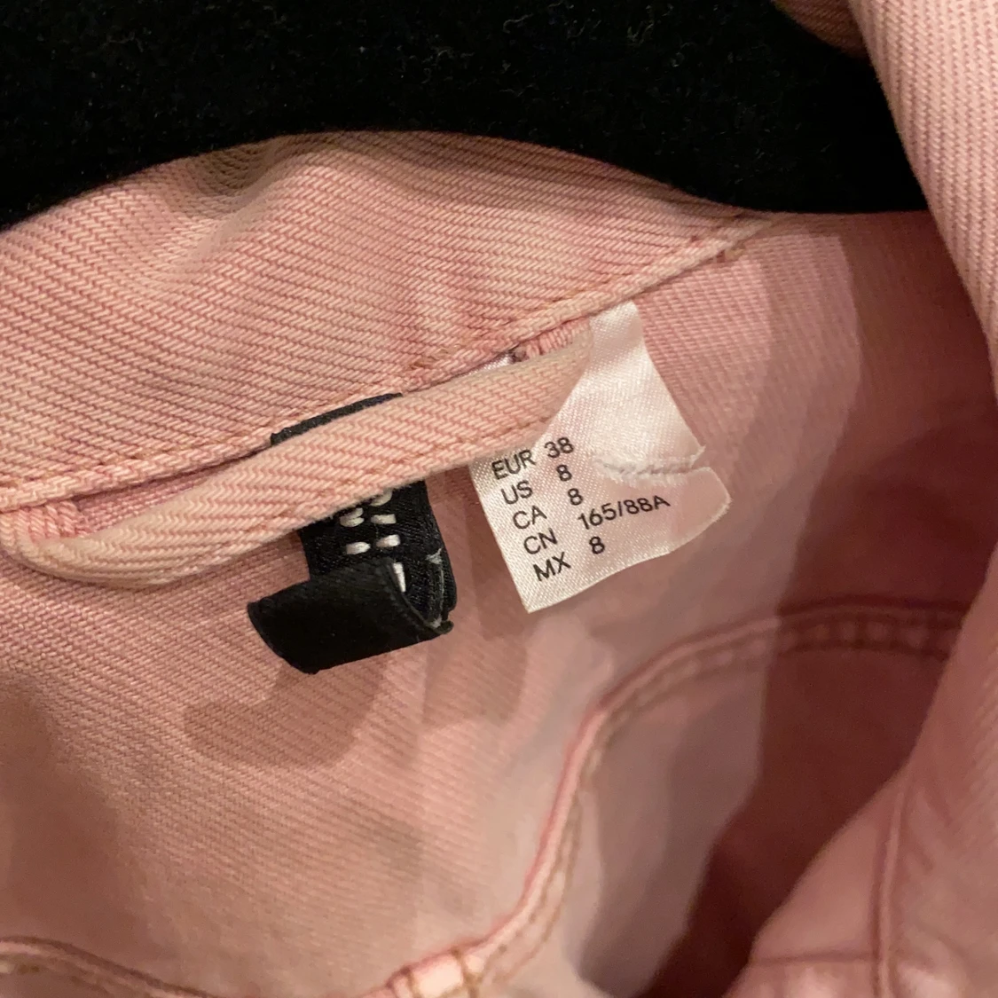 Ljusrosa jeansjacka  - 91