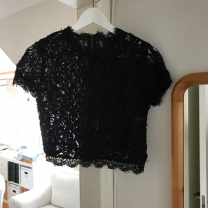 Mönstrad genomskinlig topp från Zara - Fint skick.
