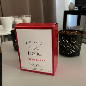 Lancome parfym  La vie est belle  - Lancome Parfym La vie est belle 30ml helt ny oöppnad. Nypris: 615kr