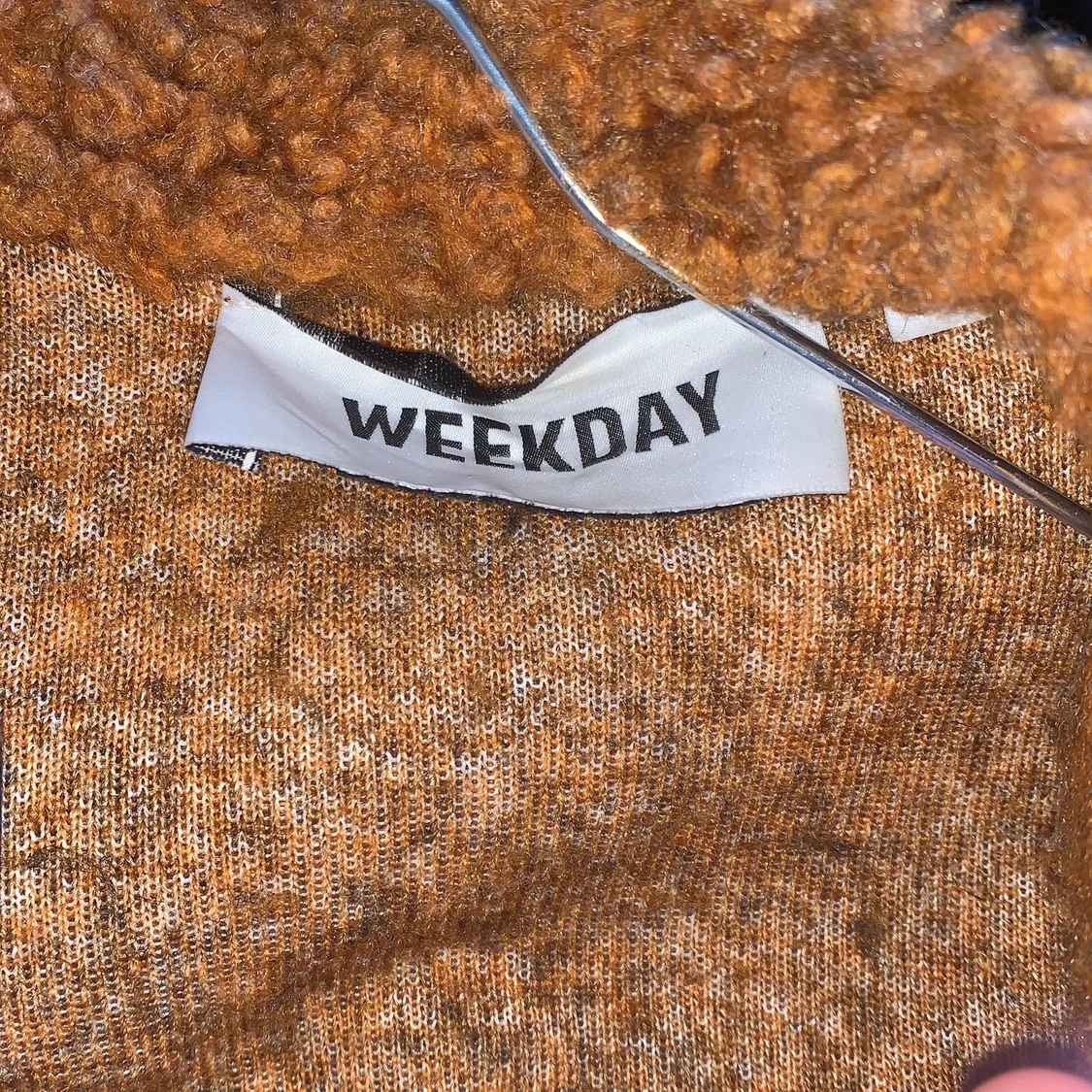 Weekday, storlek M - 91