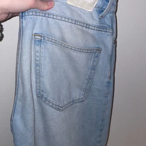 Voyage jeans - Säljer dessa jeans ifrån weekday i modellen VOYGE för 80kr + frakt. Säljer pga dom inte riktigt passar min stil