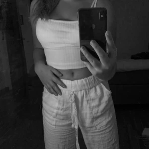 Linnebyxor - Fina linnebyxor som tyvärr inte kommer till användning, kom privat för fler bilder❤️