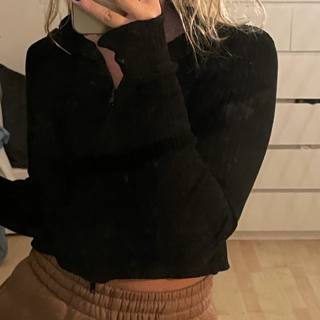 Svart långärmad tröja - 90