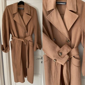 Zara kappa storlek M - Nypris 1600 kr köpt i år 