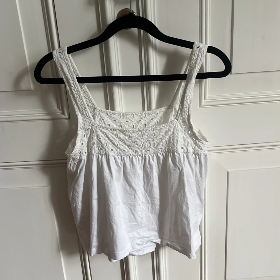 Gulligt vitt linne - 2