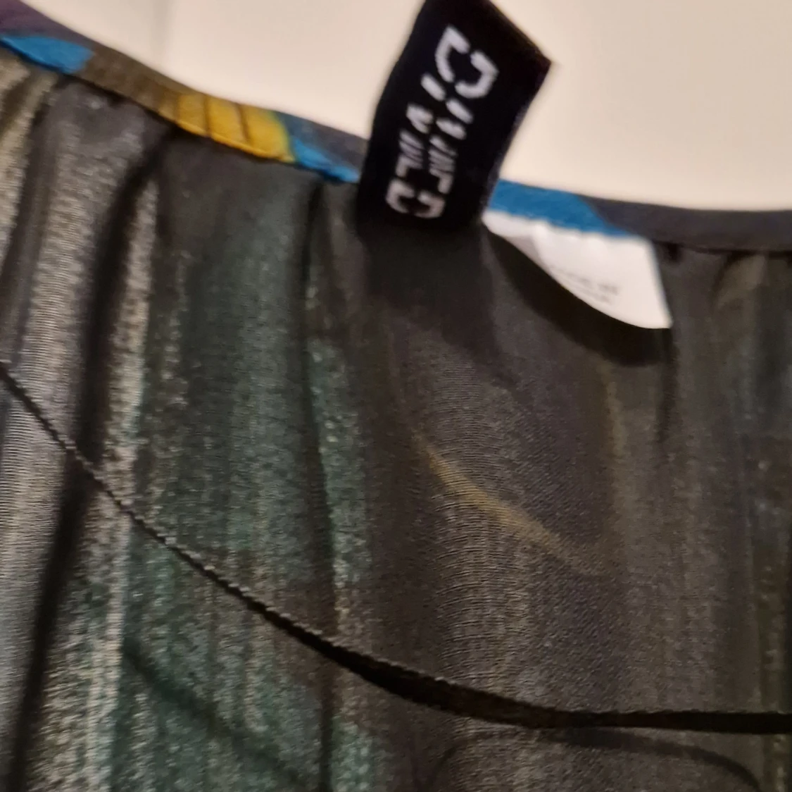 Blommig kortklänning från HM - 3