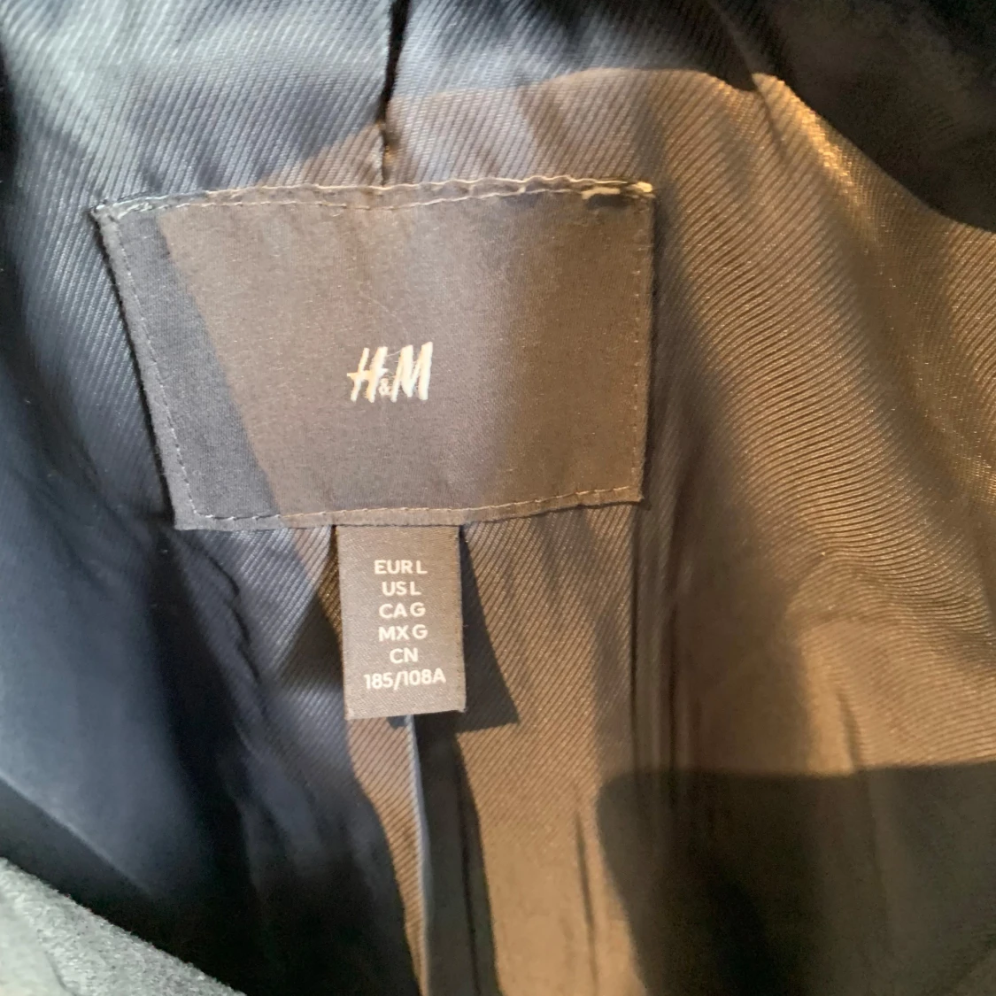 Grå mockajacka från H&M - 1