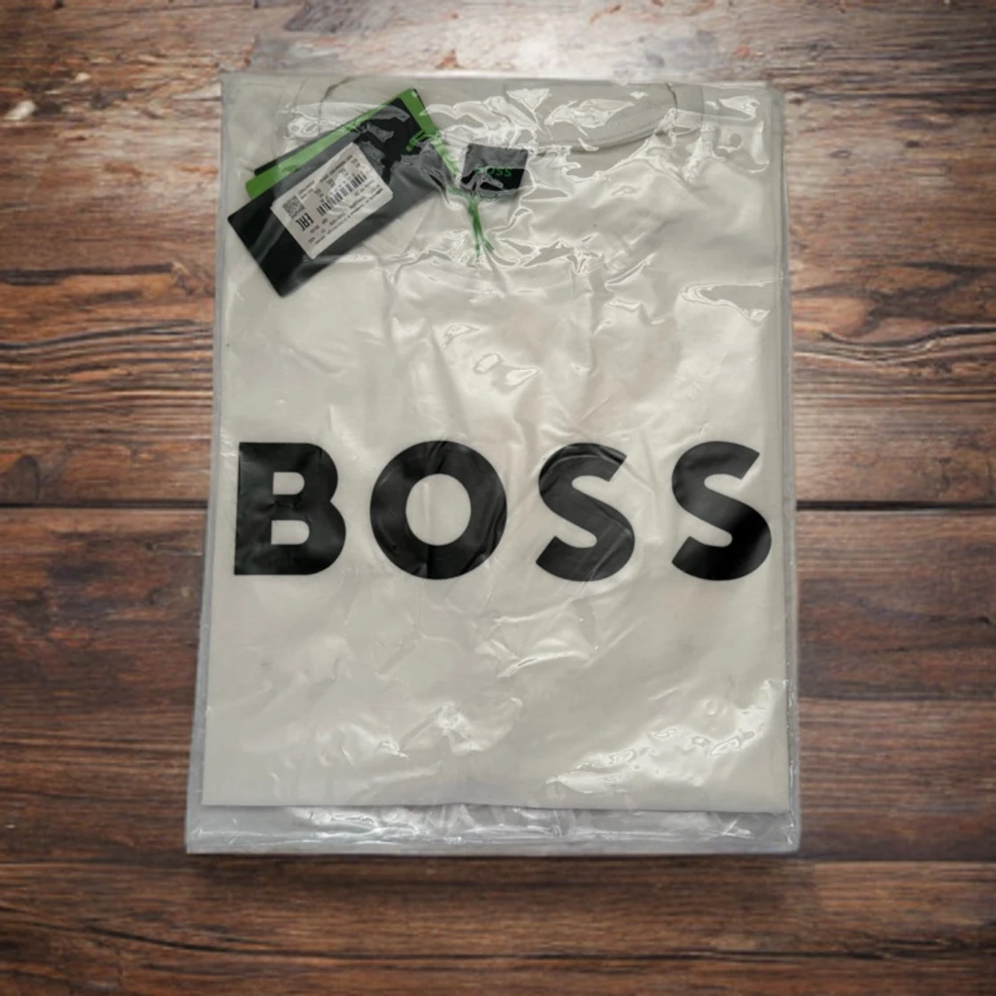 🔥💙Helt ny! Vit t-shirt från BOSS med tryck - 2