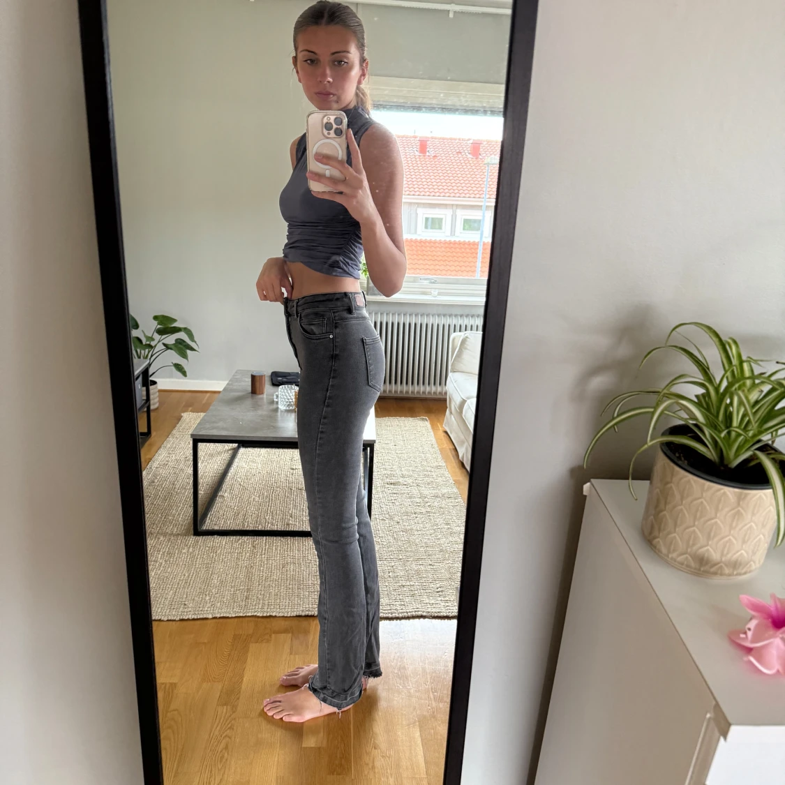 Grå raka jeans only W28 L36 - 1