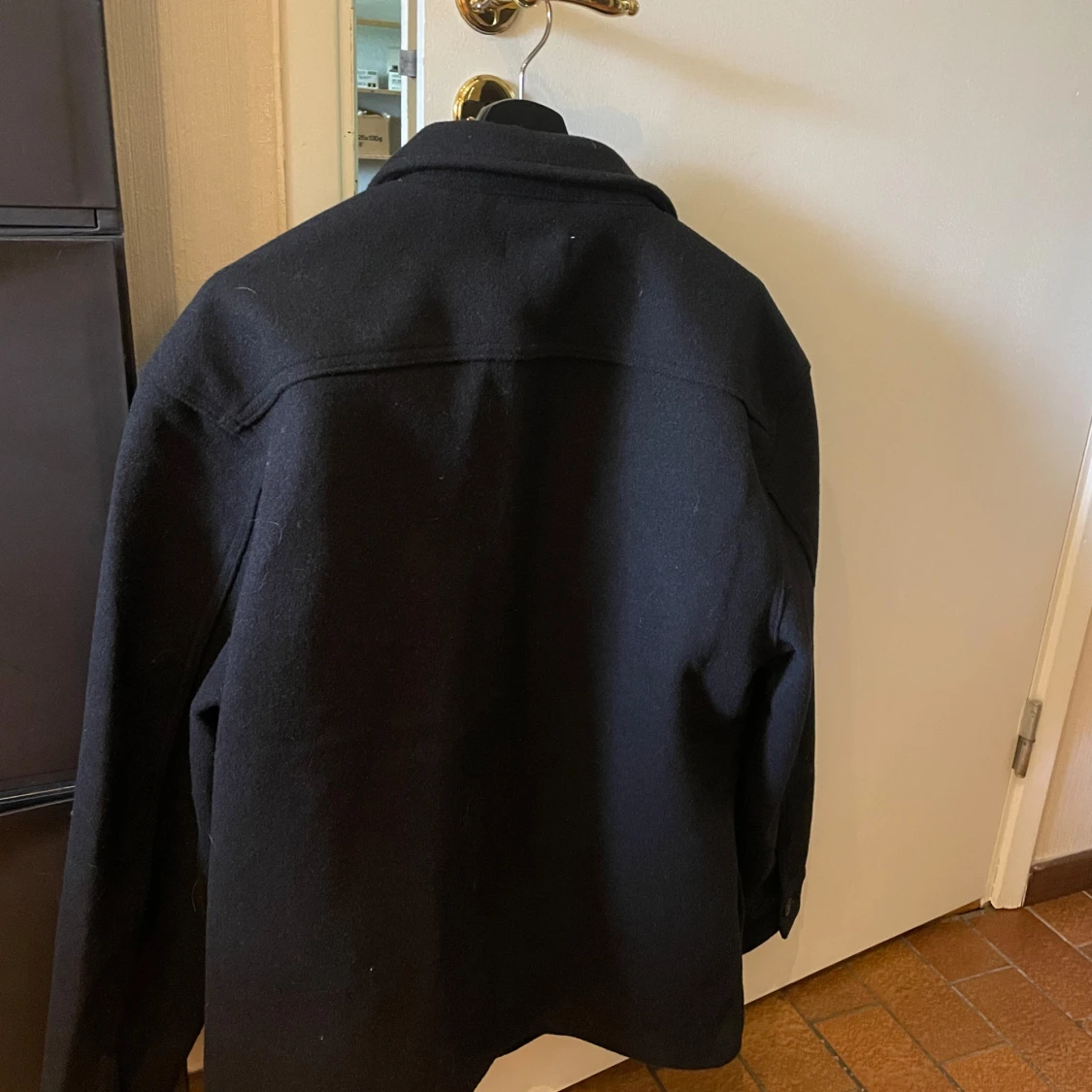 Svart overshirt från Studio total - 1