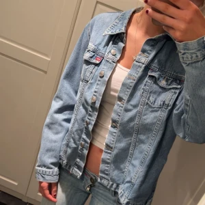 Jeansjacka - Bra jacka till sommaren!