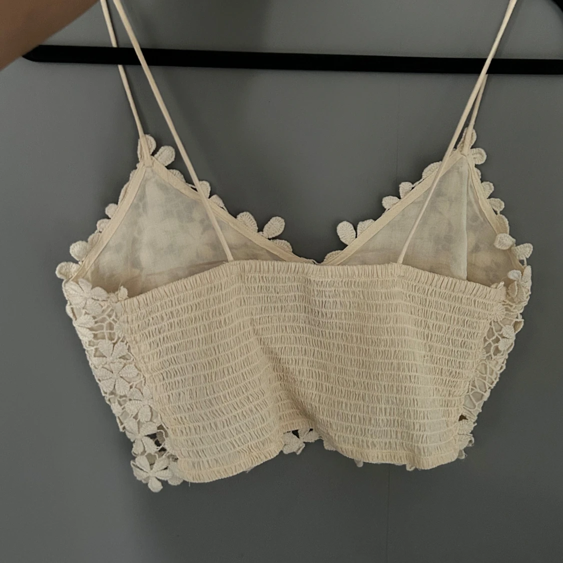 Beige blommig linnetopp Stradivarius - 1