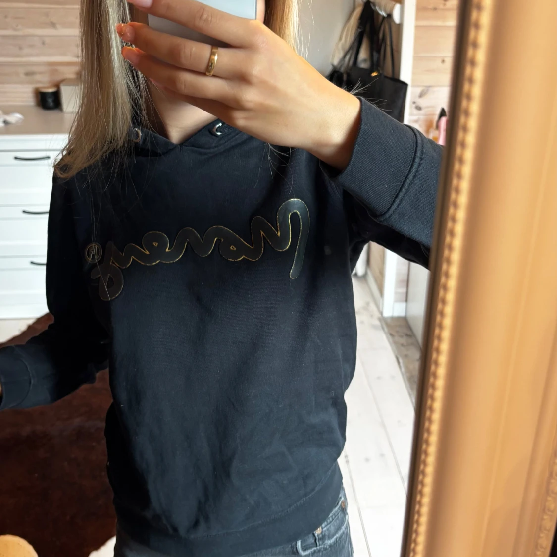 Svart Money hoodie med guldtryck - 2