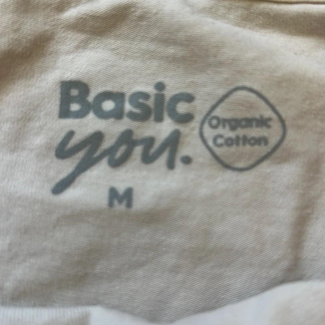 Beige linnetopp från Basic You ullared - 1