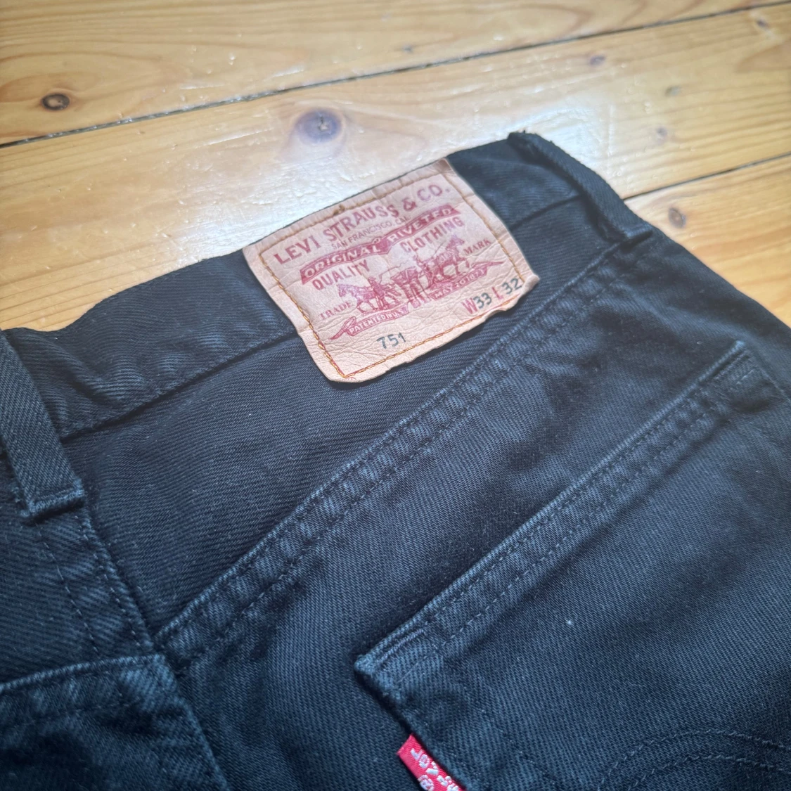 Svarta Levi's 751 jeans straight fit - 2