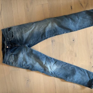 Replay jeans - Schyssta replay jeans i bra skick, storlek 31/30