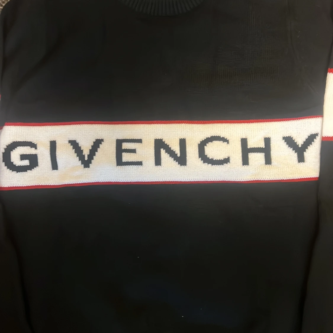 Svart stickad tröja från Givenchy - 1