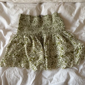 Zara kjol - Så söt kjol!💟