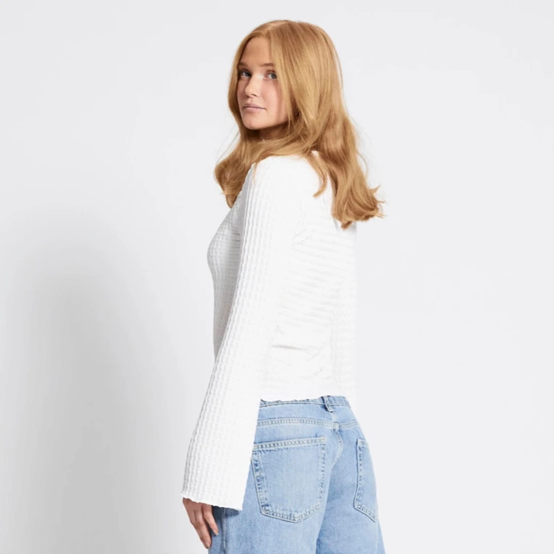 Vit ribbad tröja - 1