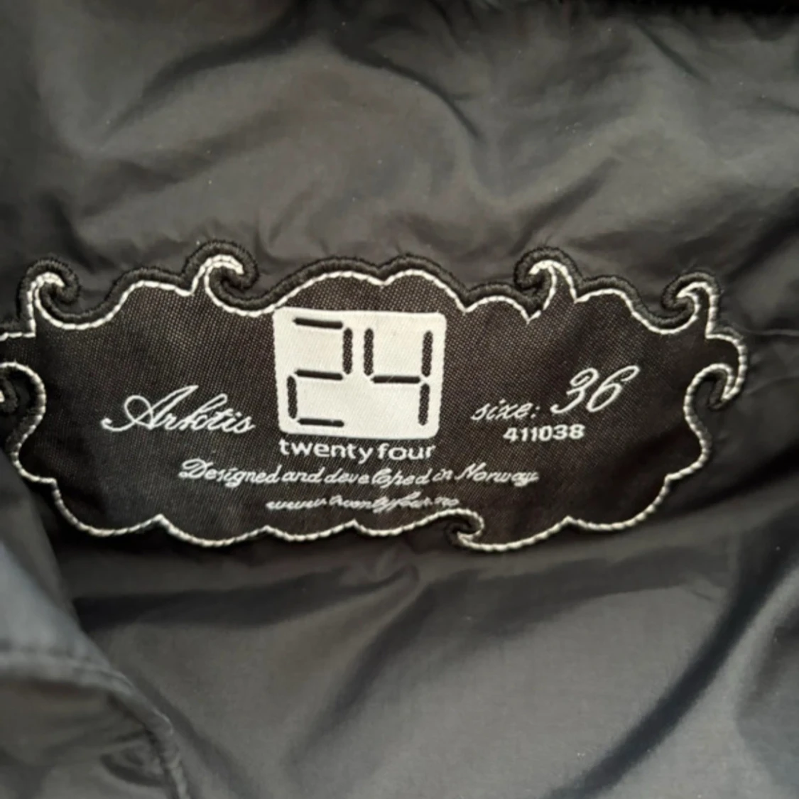 Svart dunjacka från Twentyfour - 2