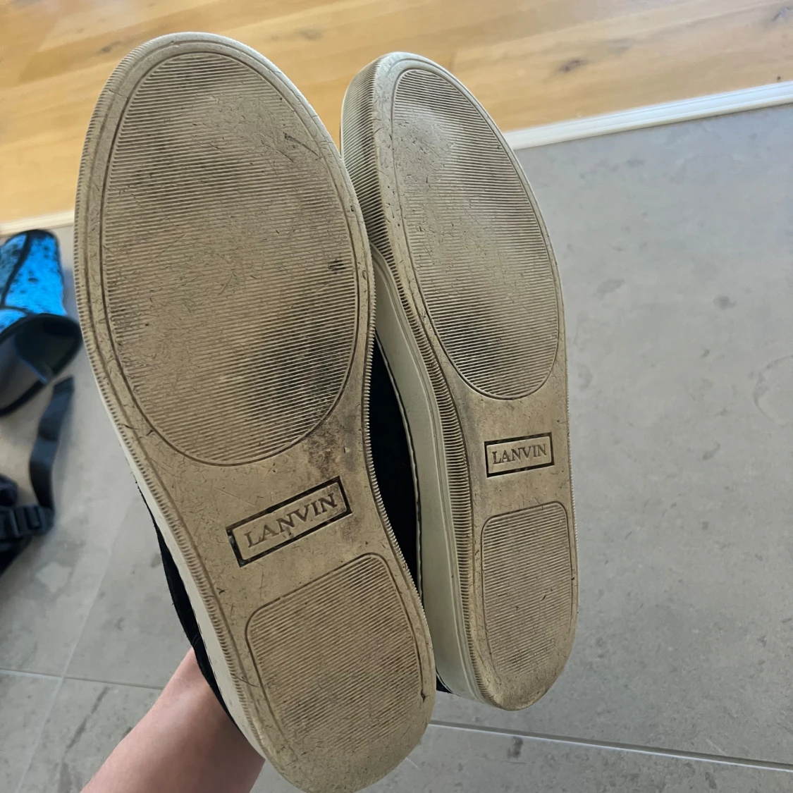 Marinblå sneakers från Lanvin - 1