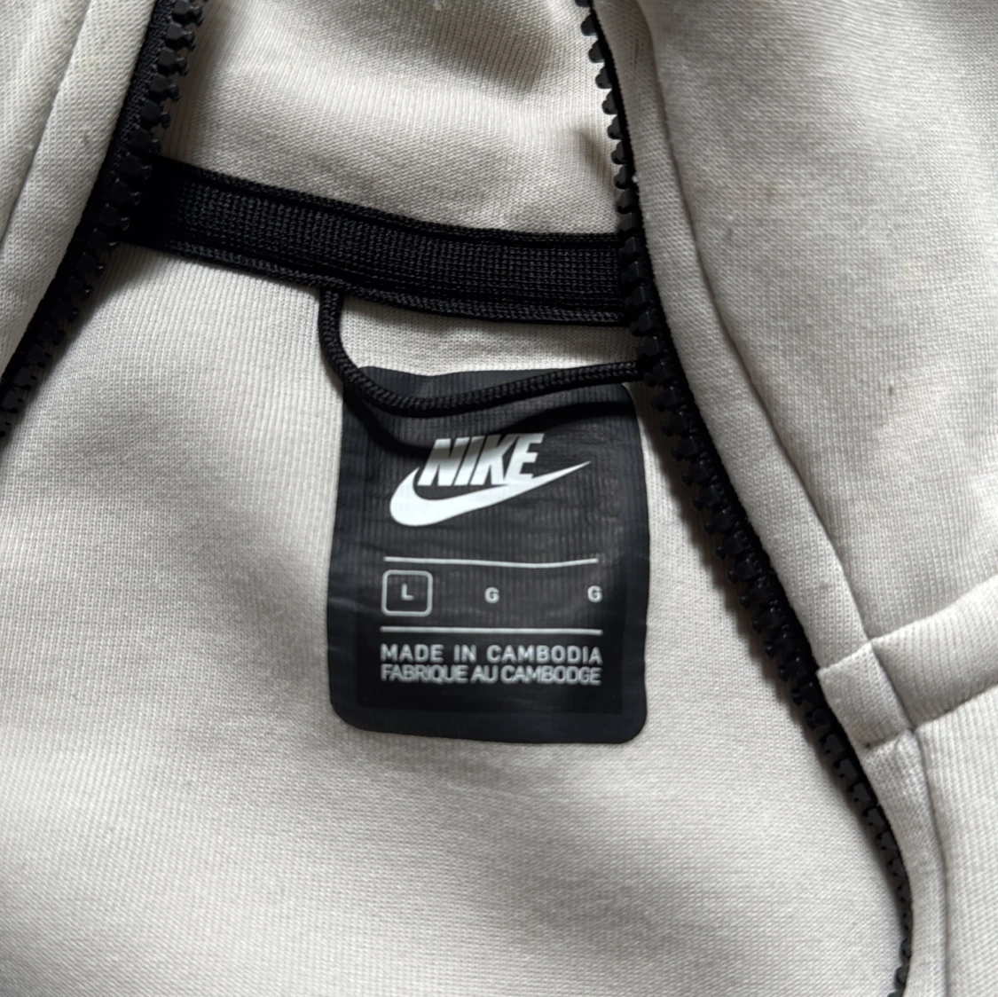 Vit Nike tech med dragkedja L - 2