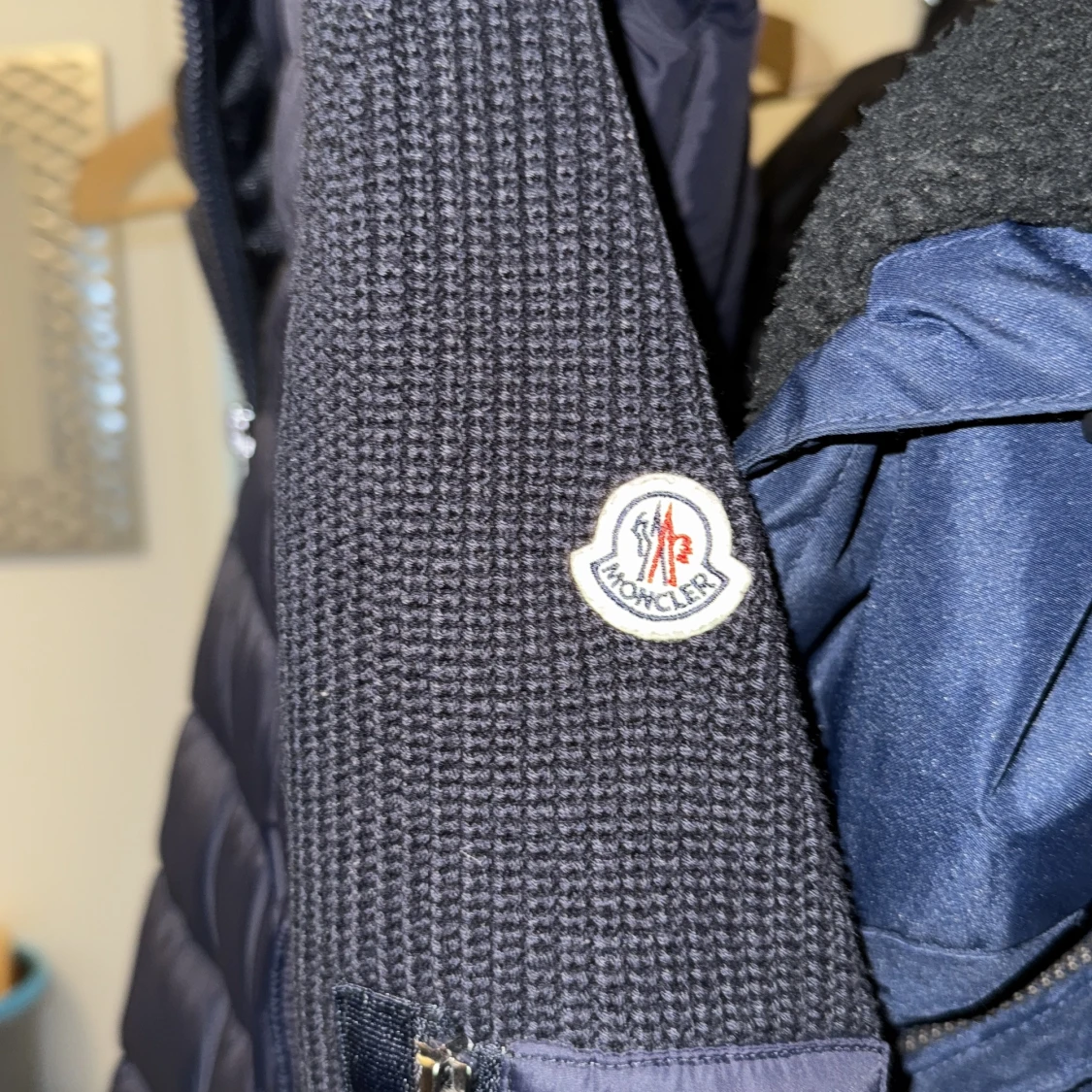 Svart Moncler cardigan med stickade ärmar - 1