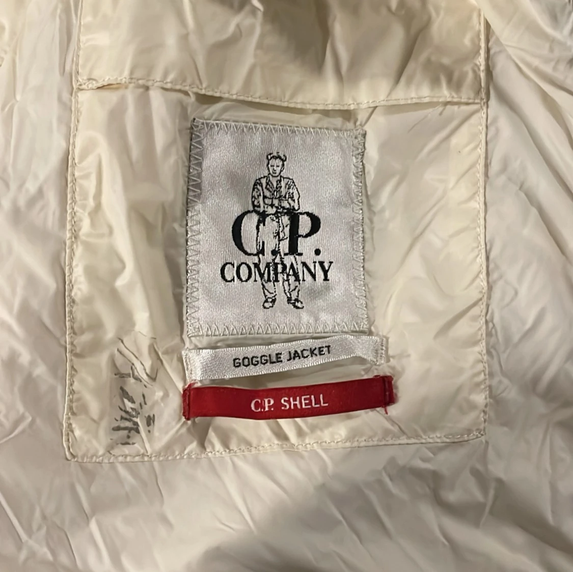 Vit  väst från C.P. Company - 92