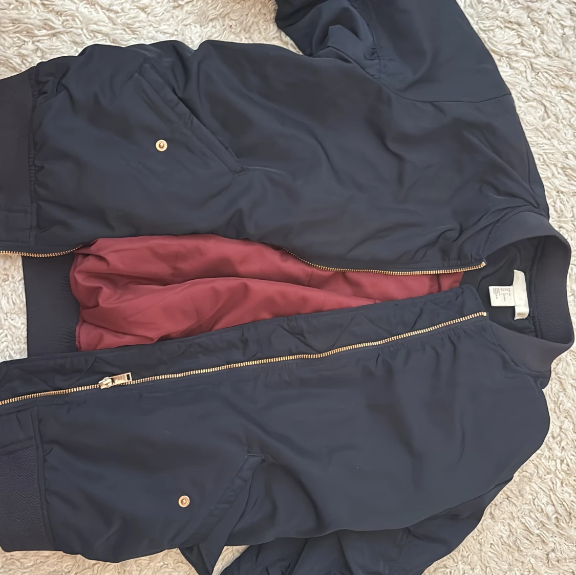 Marinblå bomberjacka från H&M - 4