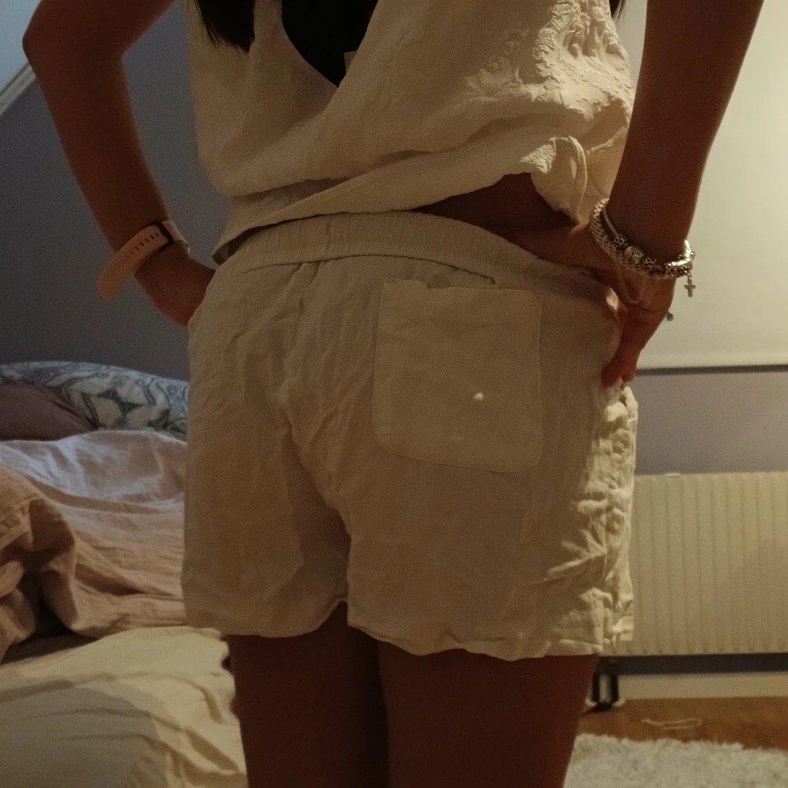 Lågmidjade Vita linne shorts - 2