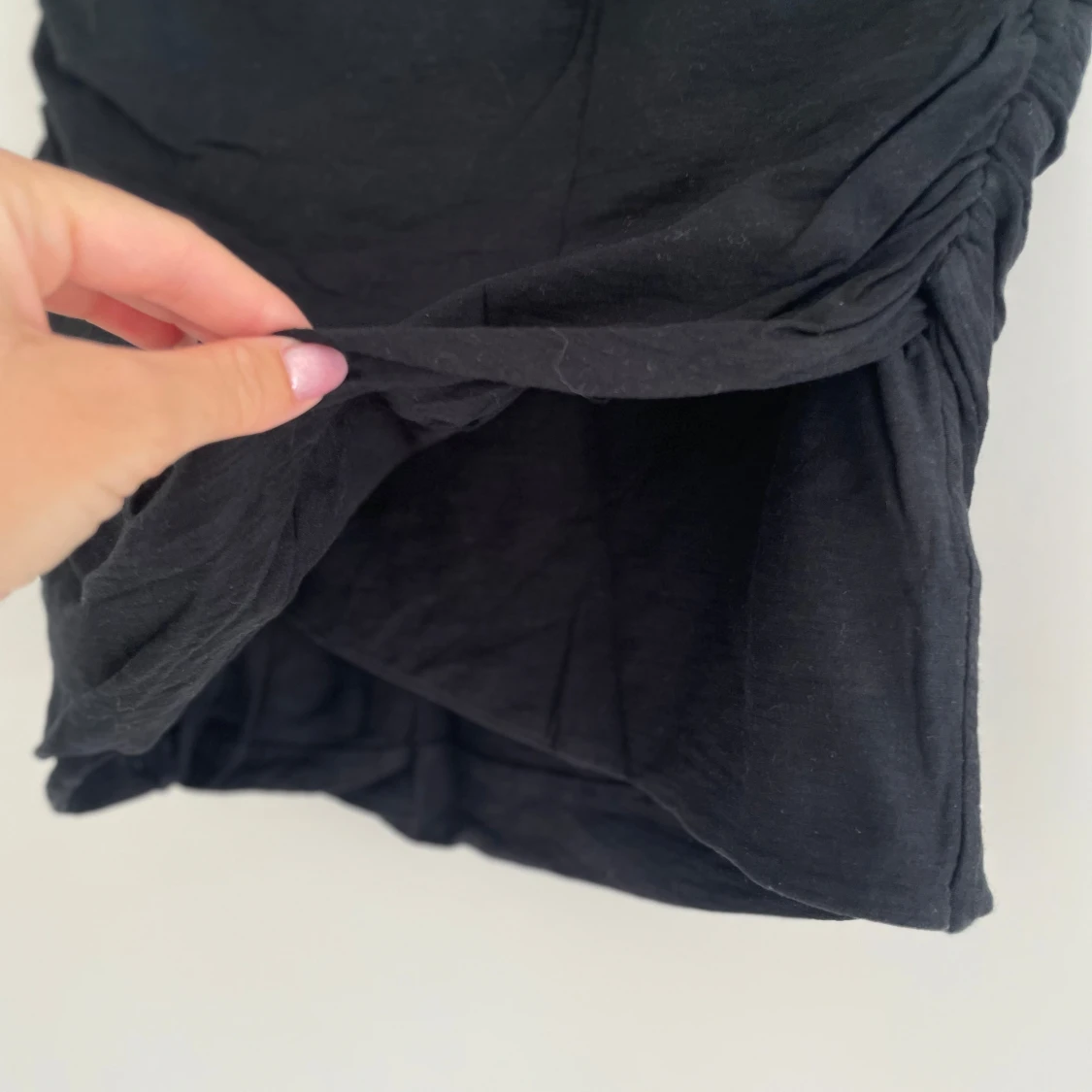 Svart omlottkjol från Lindex - 2