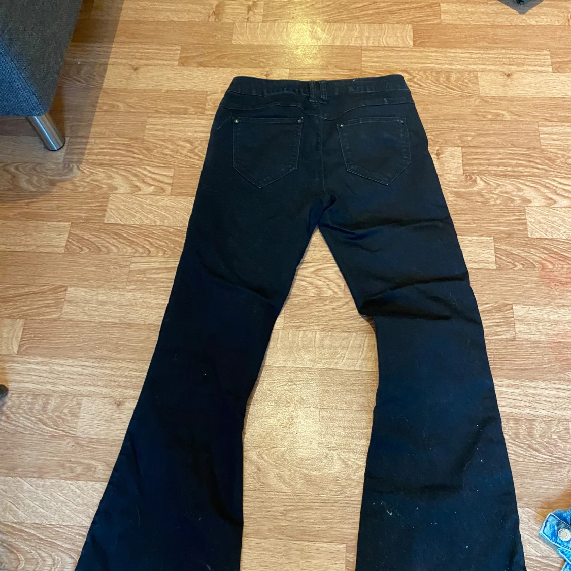 Svarta bootcut jeans från ONLY - 1