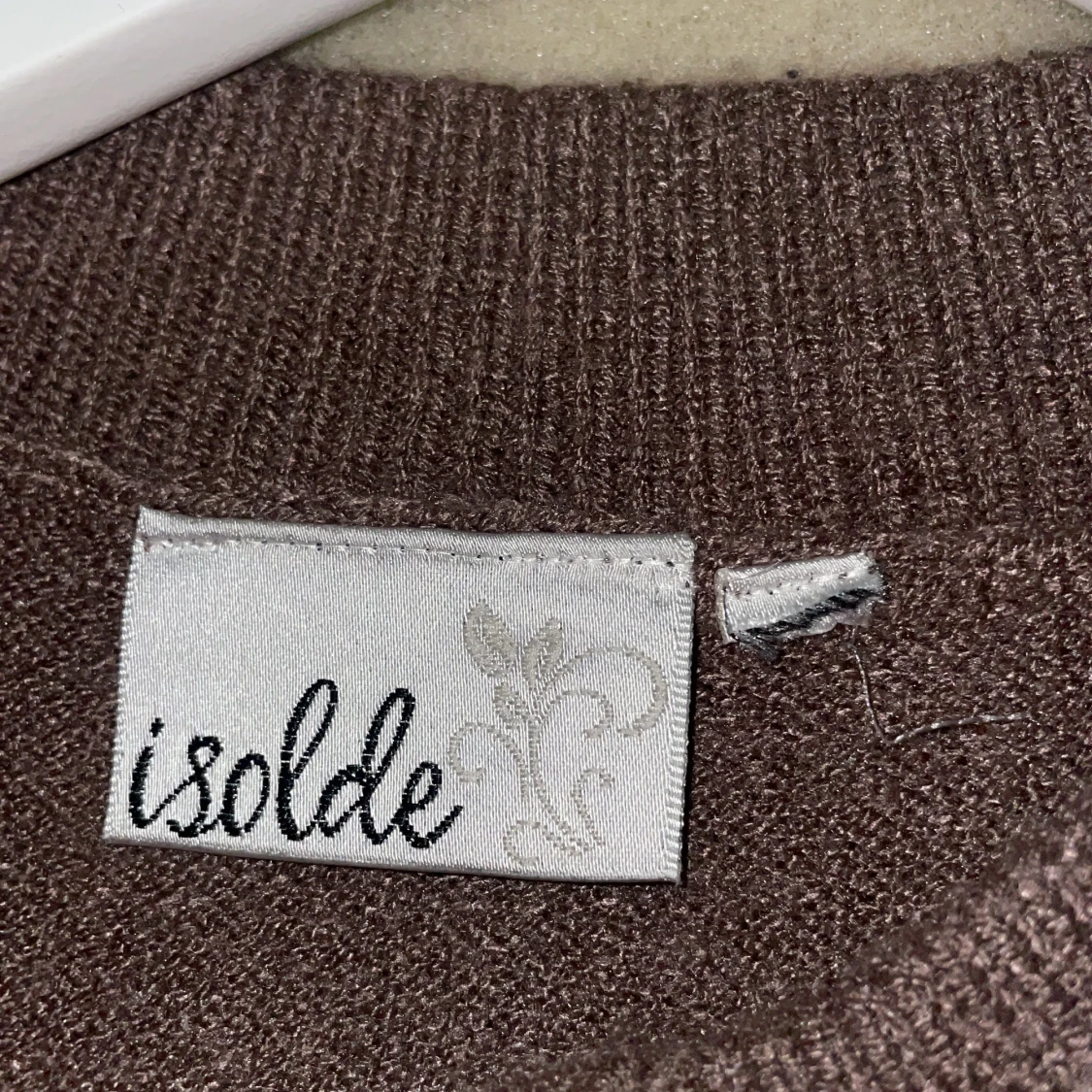 Brun stickad väst från Isolde - 2