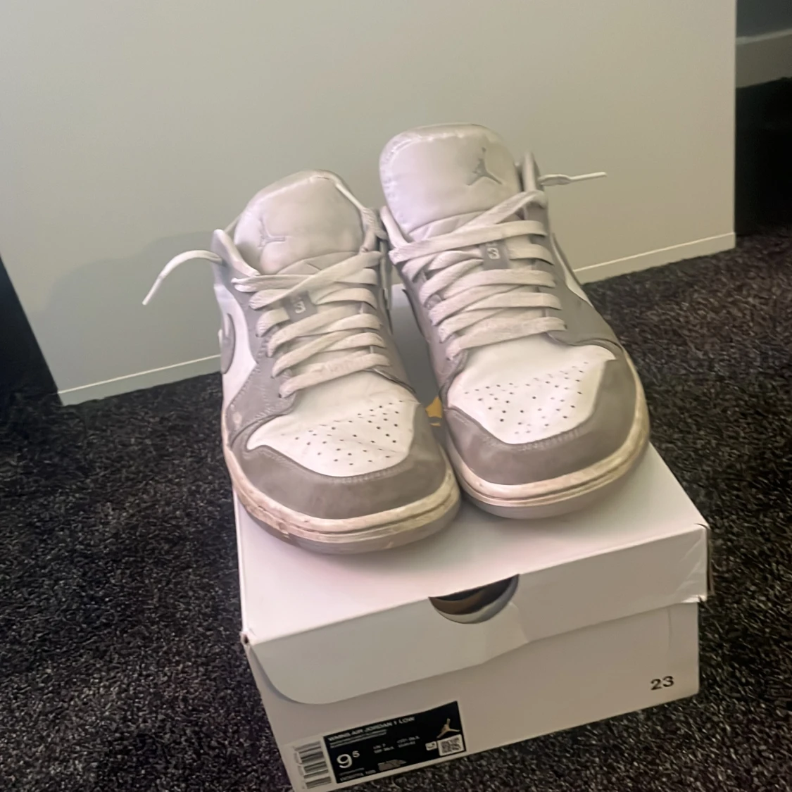 Nike Air Jordan 1 Low - wolf grey  - 2