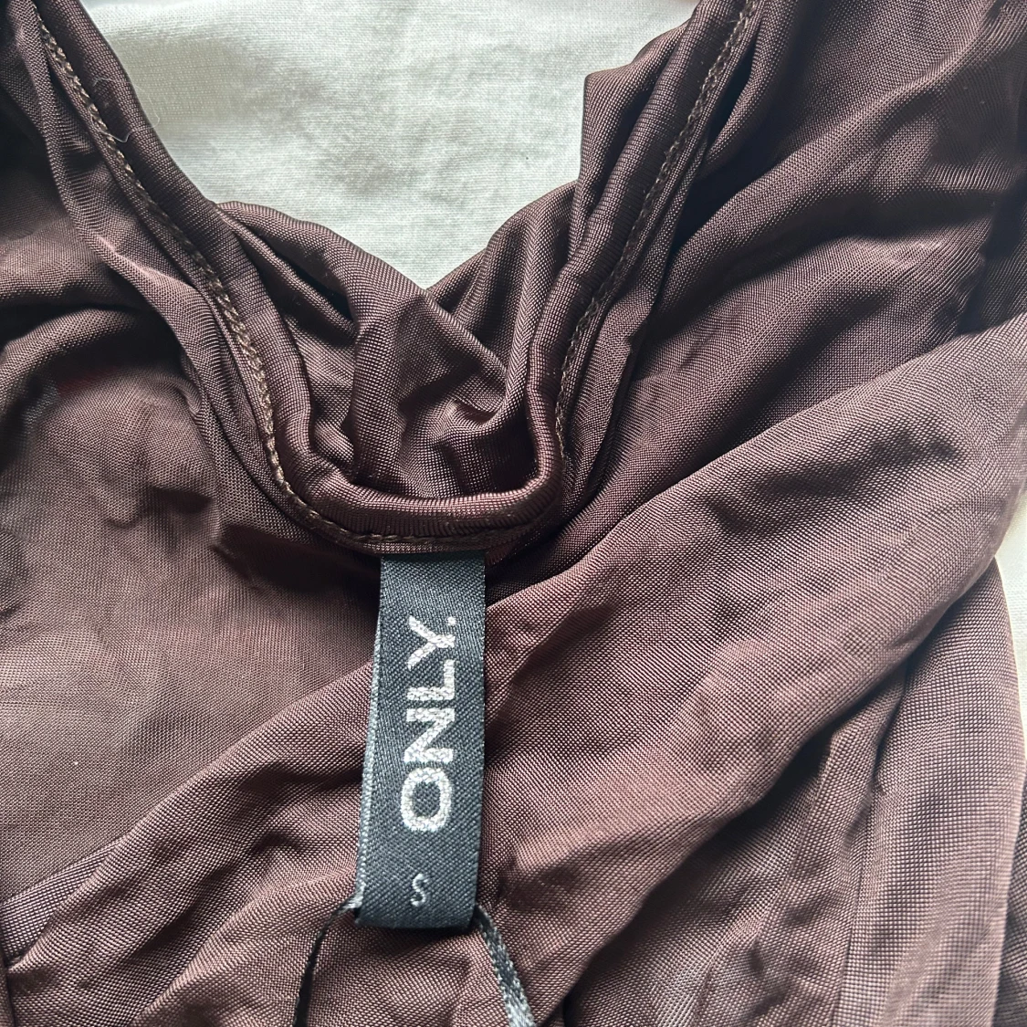 Brun omlottlinne från ONLY - 2