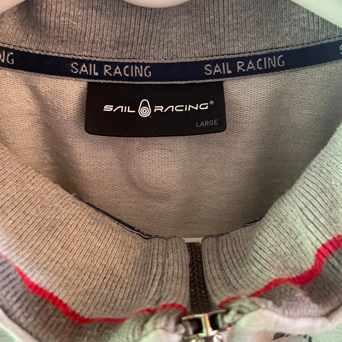 Grå zipjacka från Sail Racing L - 1