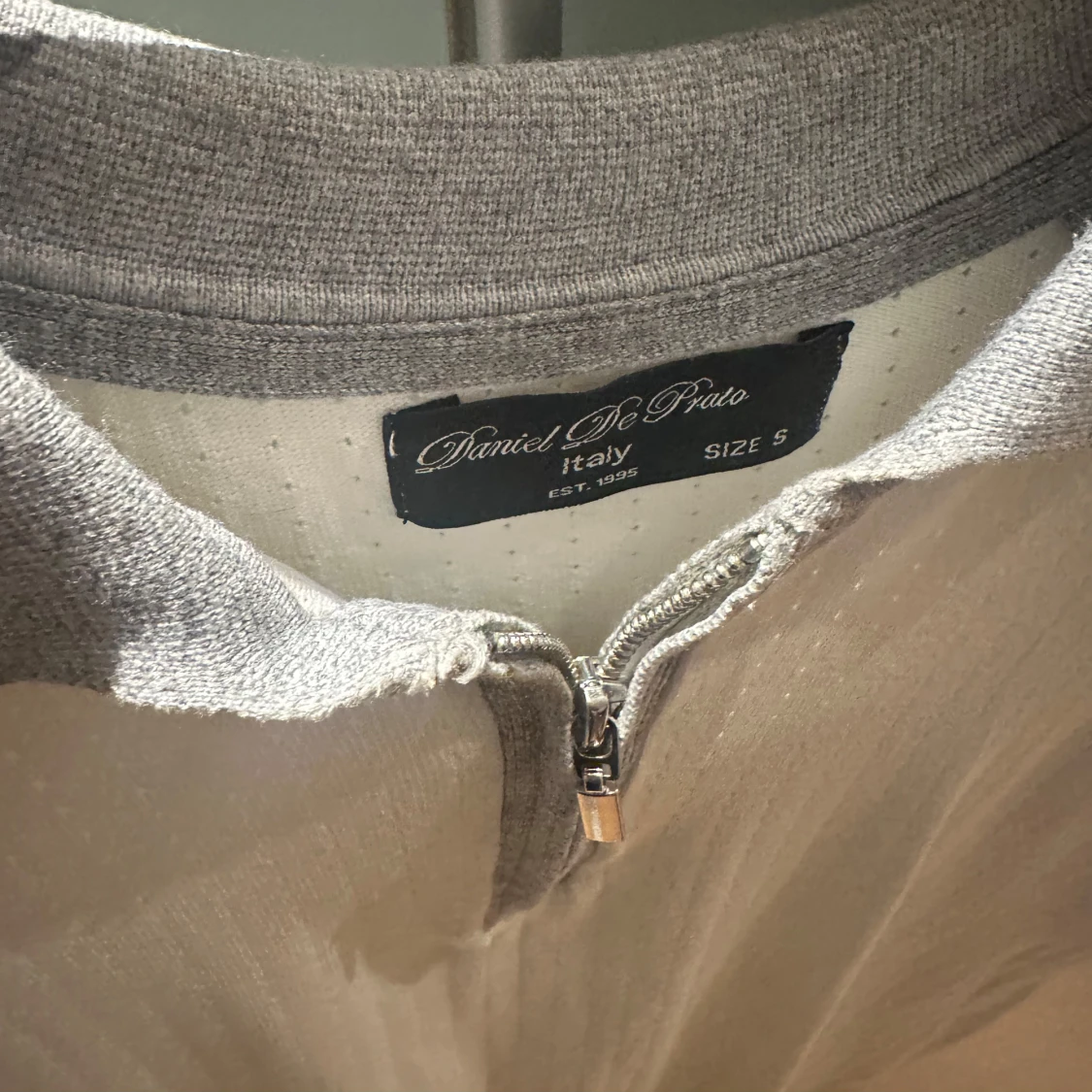 Vit pikétröja från Daniel De Prato - 2