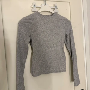 Grå tröja ifrån Skims! - Grå tröja ifrån Skims i storlek XS!