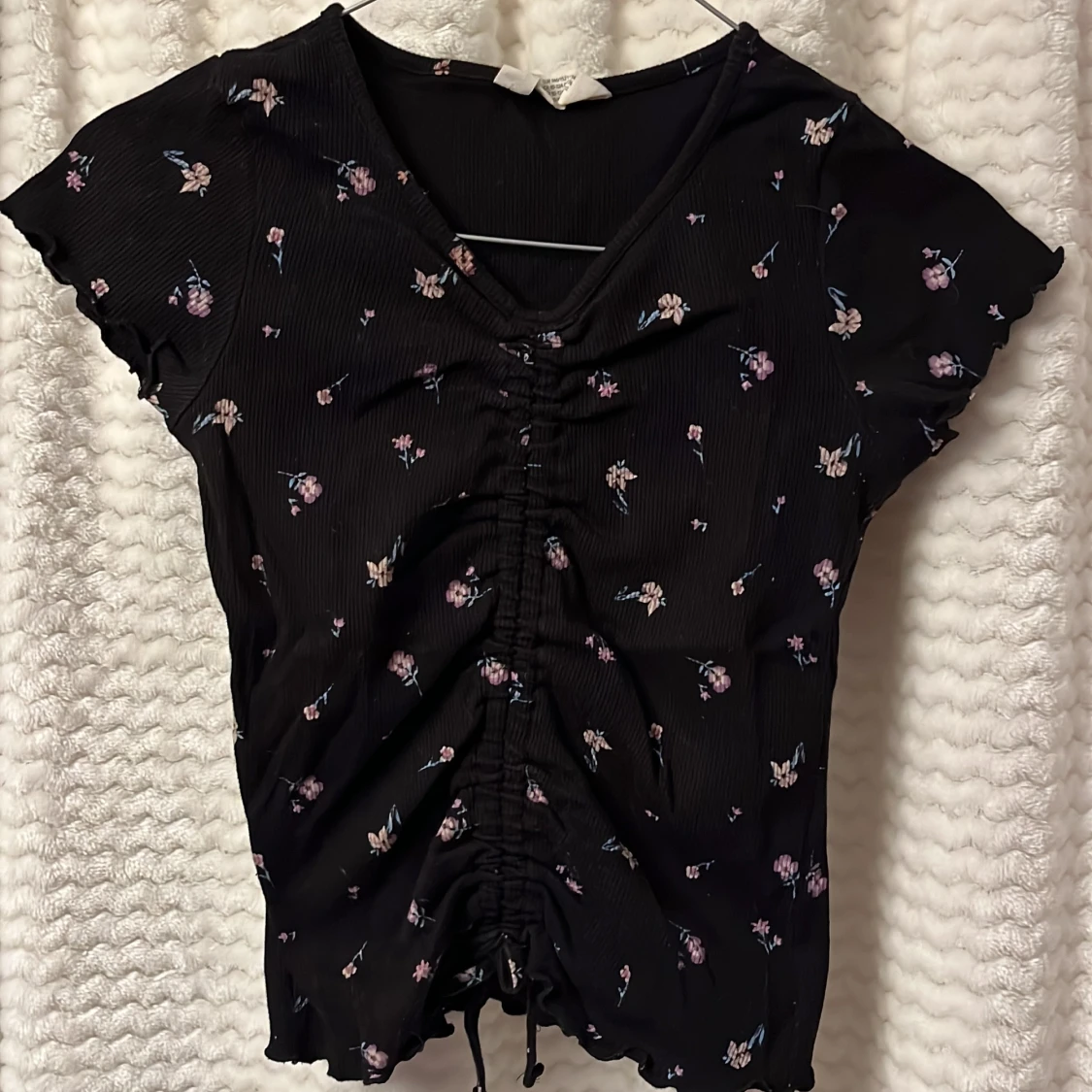 Svart blommig topp från H&M🖤